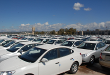 هل تستحق السيارات الكهربائية الشراء في الخليج؟ دليل شامل للمستهلك الخليجي سيارات الطاقة الجديدة