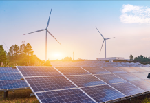 المقال: استثمارات الإمارات في الطاقة المتجددة والنقل – نحو مستقبل أخضر ومستدام المقال استثمارات الإمارات في الطاقة المتجددة والنقل – نحو مستقبل أخضر ومستدام