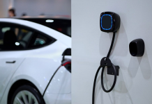 المقال: كيفية اختيار محطة شحن منزلية لسيارتك الكهربائية كيفية اختيار محطة شحن منزلية لسيارتك الكهربائية