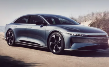 القيادة في الحرارة الشديدة بالسيارات الكهربائية: كيف تحافظ على الأداء وتتفادى المشاكل Electric cars