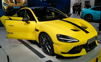 سيارة Xiaomi SU7 Ultra Nürburgring محدودة الإصدار تظهر لأول مرة في معرض تشنغدو… هل ممكن نشوفها في أسواقنا العربية؟